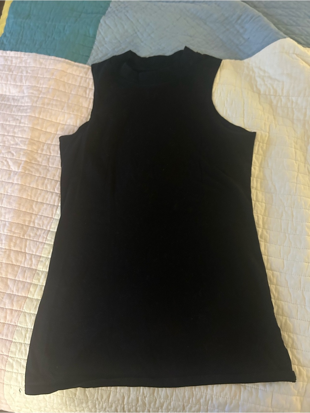 Free Label Mockneck Tank